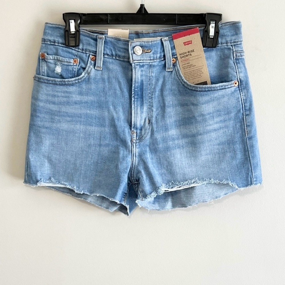 NWT Levi's High-Rise Hypersoft Denim Shorts